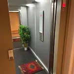Sentral Med Fantastisk Utsikt Tromsø