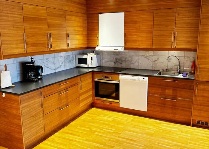 Sentral Med Fantastisk Utsikt Apartamento