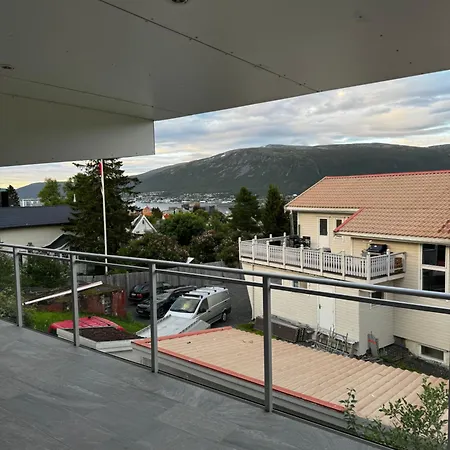 Sentral Med Fantastisk Utsikt * Tromsø